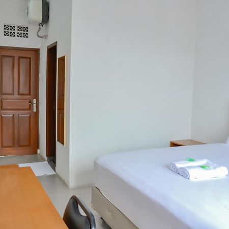 Bumi Ciboled Mitra Reddoorz Near Gerbang Tol Pamulihan Jatinangor Εξωτερικό φωτογραφία