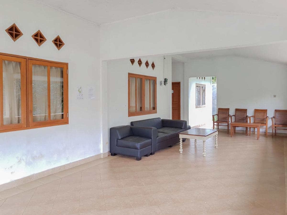Bumi Ciboled Mitra Reddoorz Near Gerbang Tol Pamulihan Jatinangor Εξωτερικό φωτογραφία